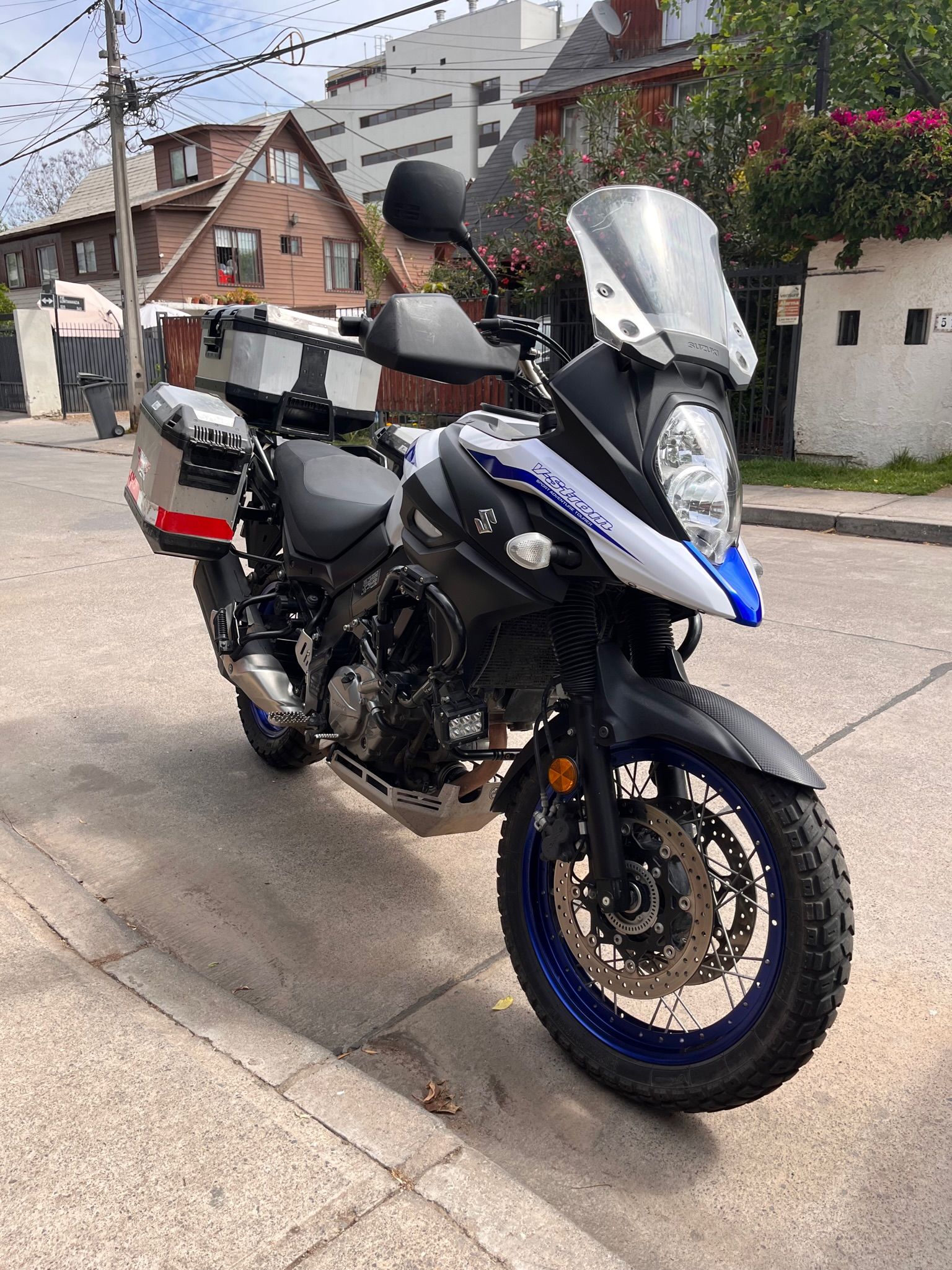 V-Strom 650